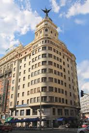 Gran Vía 68 - 2 stores (Banco Sabadell and Tony Roma's)
