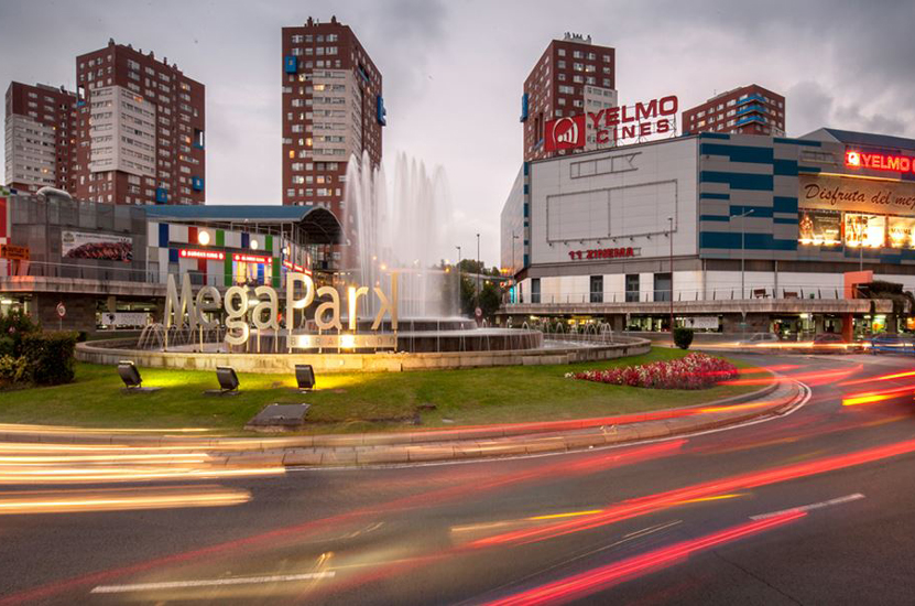 Leisure area from Megapark