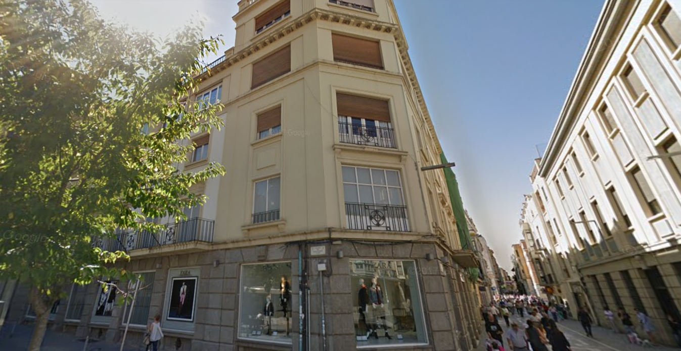 Two retail buildings in Vigo and Zamora