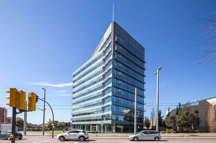 Europi and Kefren acquire a building in Barcelona
