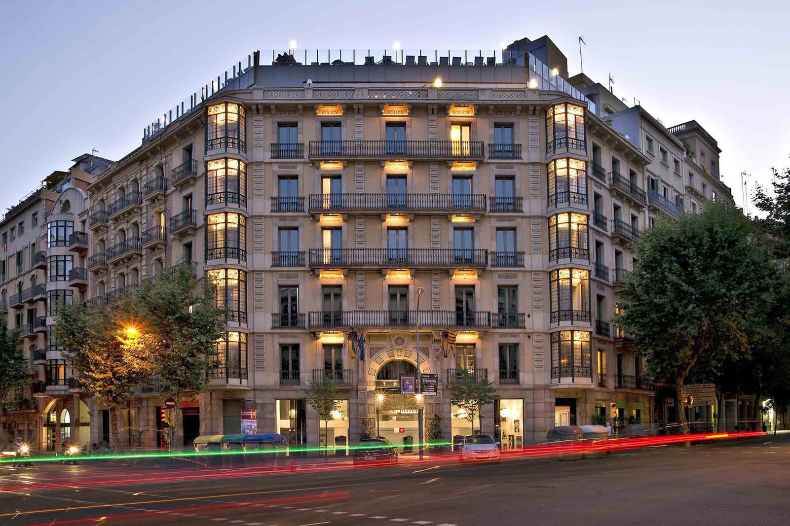 Swiss Life buys the Axel hotel in Barcelona for €30M