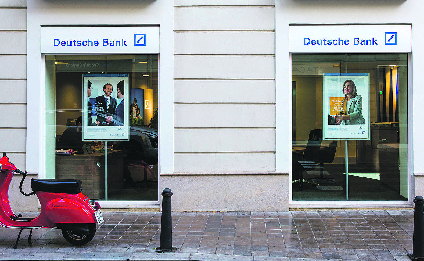 Banco Santander repurchase 14 branches from Deutsche Bank for €30M