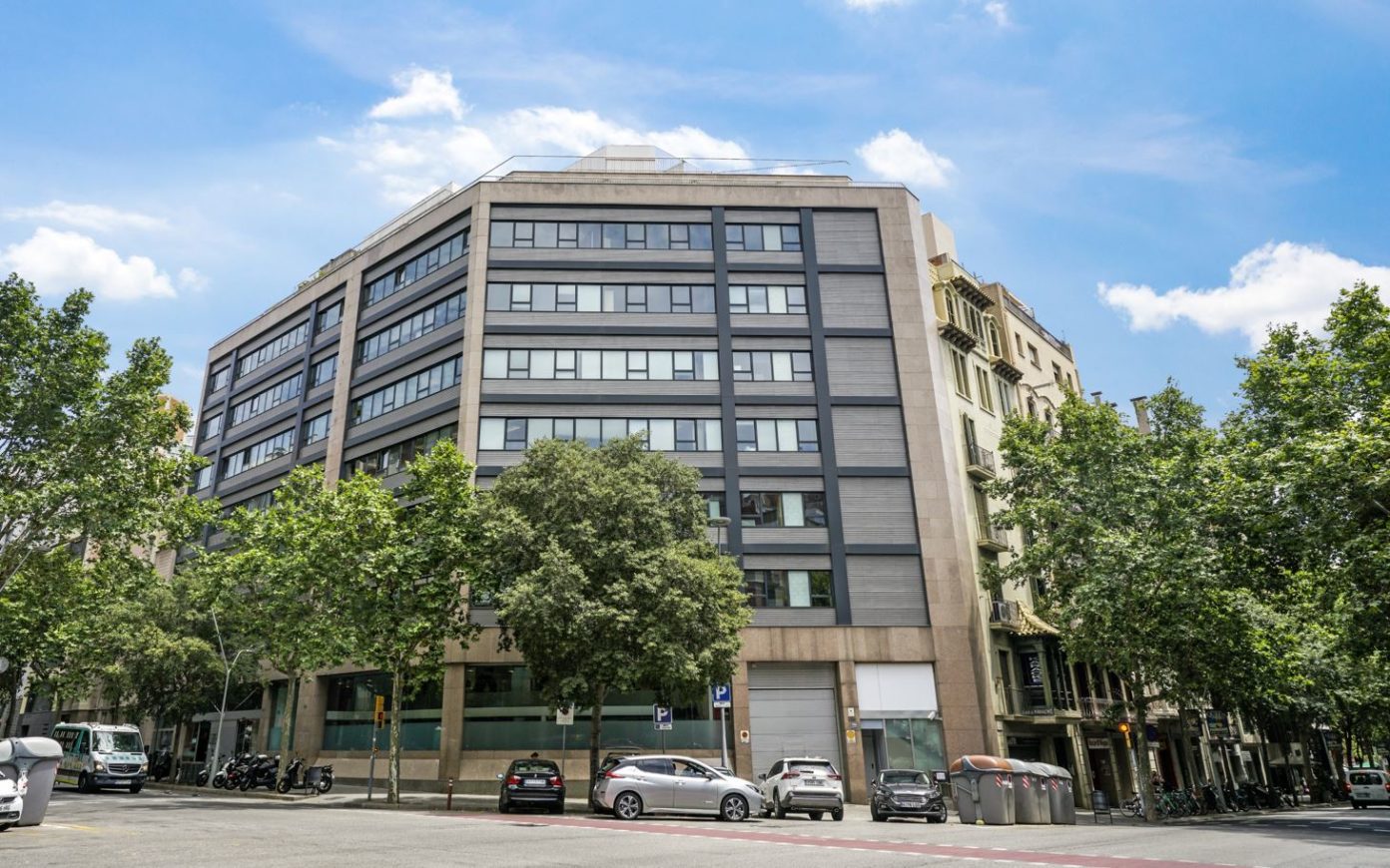 Conren Tramway buys an office building from Mapfre for €30M