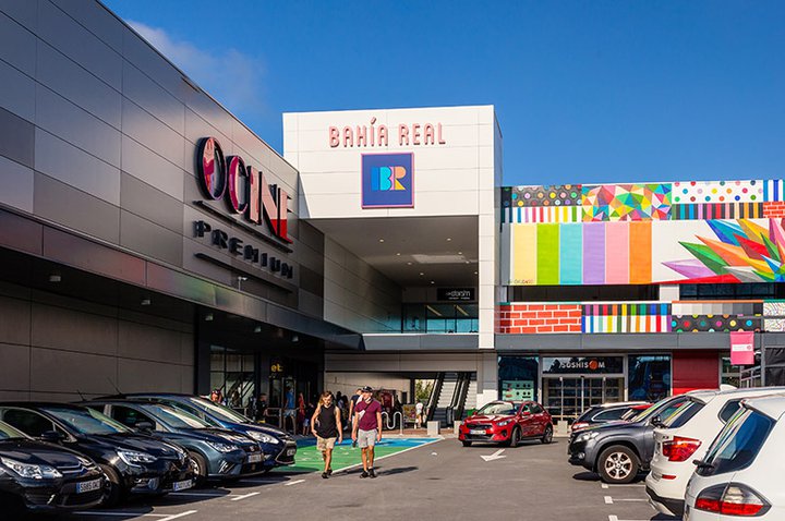 Savills IM acquires Bahia Real retail park