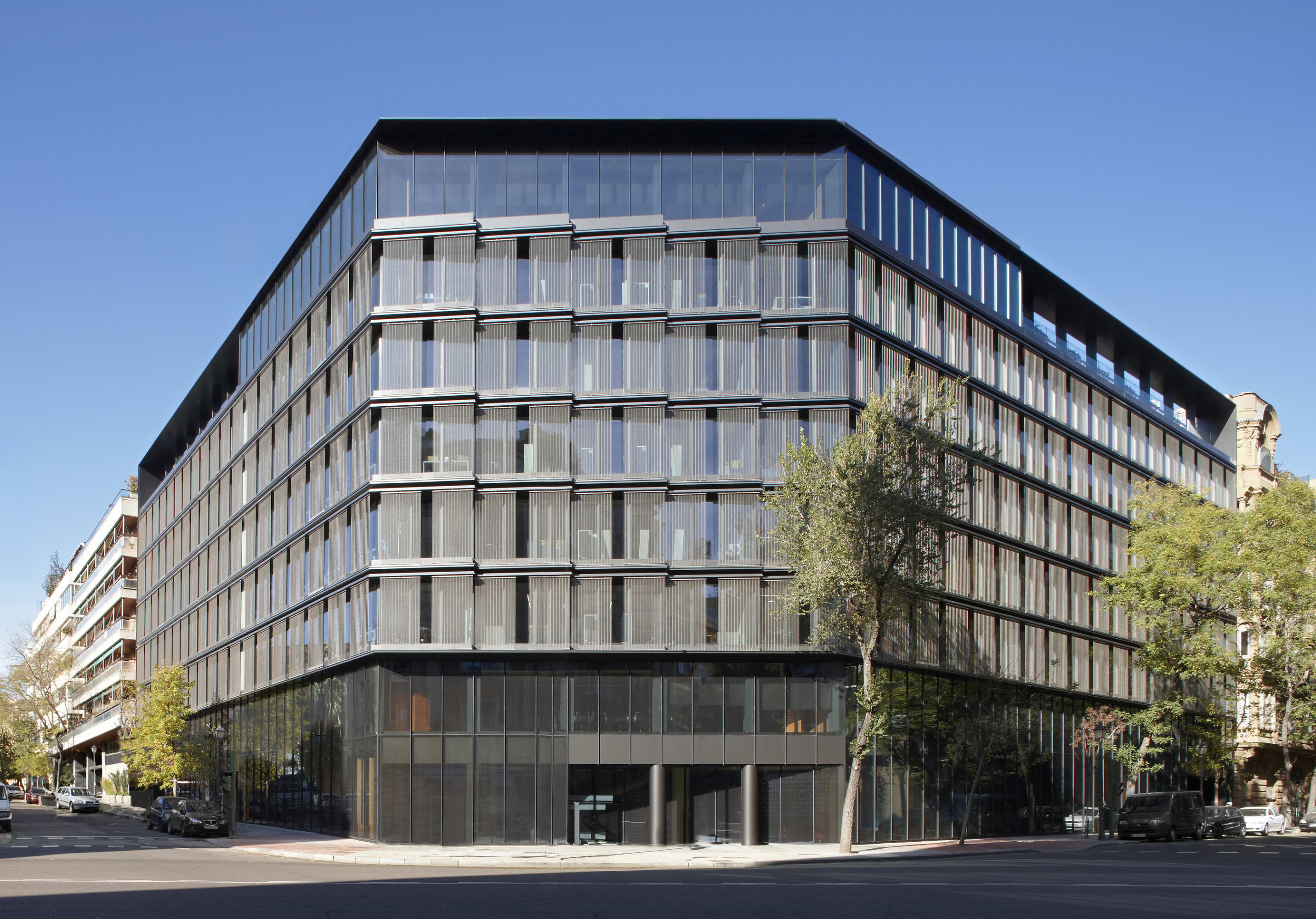 Colonial sells offices in Madrid to a family office for €300M