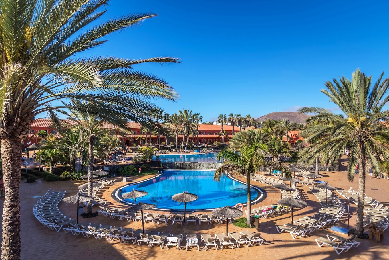HD Hotels buys the Oasis Village hotel in Fuerteventura