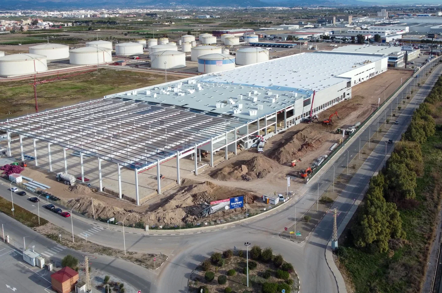 Inurban sells its large logistics platform in Valencia to Talus RE