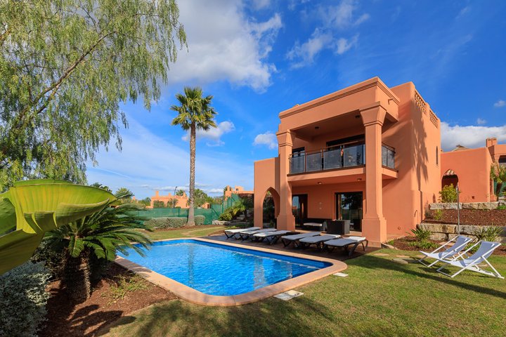 Kronos Homes sells Amendoeira Golf Resort in Algarve