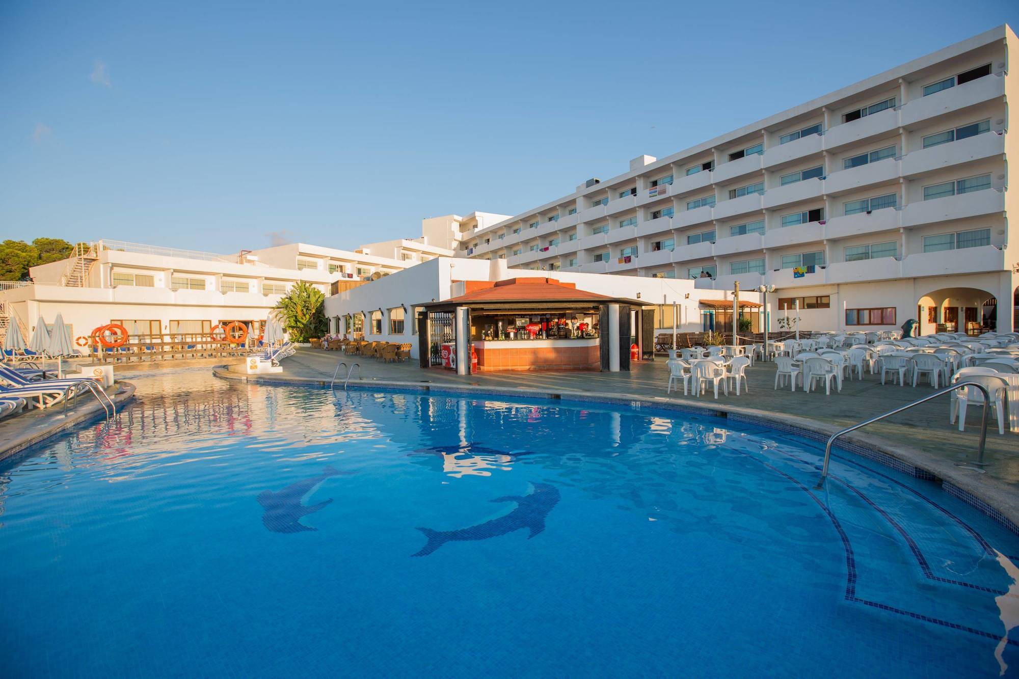 Meridia acquires the Hotel Presidente in Cala Portinatx