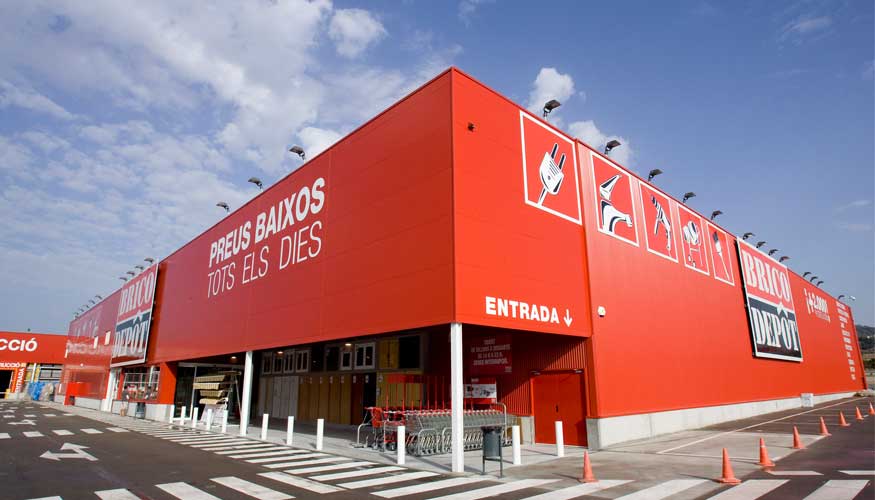ARKÉA REIM ACQUIRES FOUR COMMERCIAL ASSETS IN SPAIN