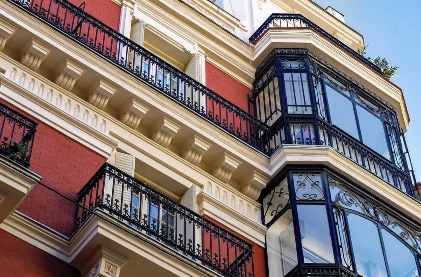 AXA IM sells five residential rental buildings in Spain