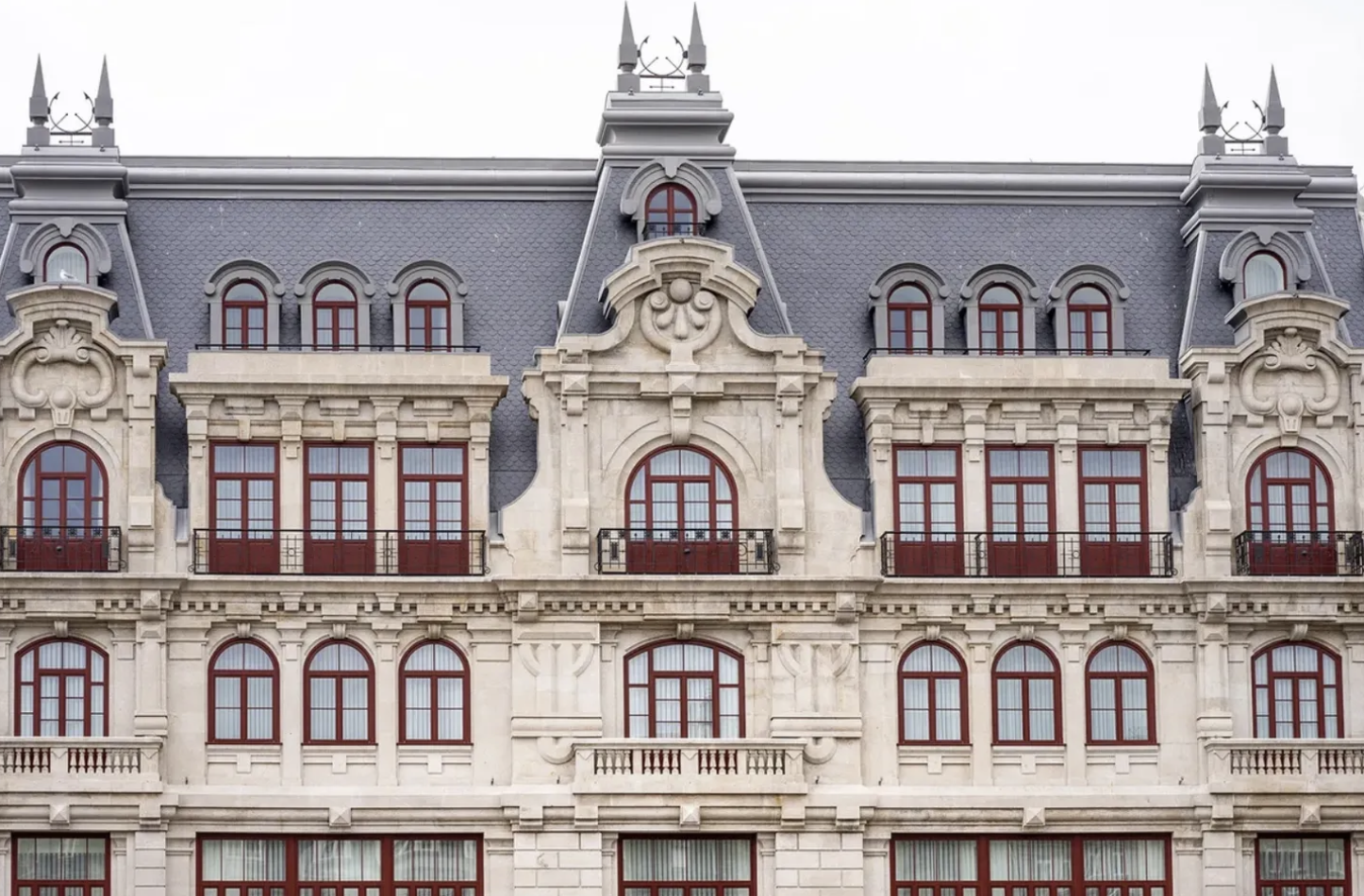 H10 Hotels acquires Le Monumental Palace Hotel in Porto
