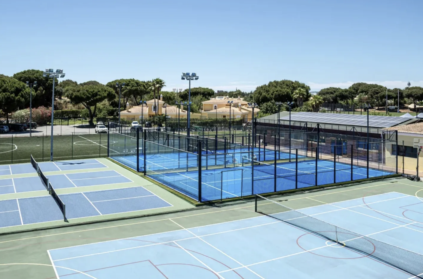 ARROW GLOBAL ACQUIRES THE BROWNS SPORTS RESORT IN VILAMOURA