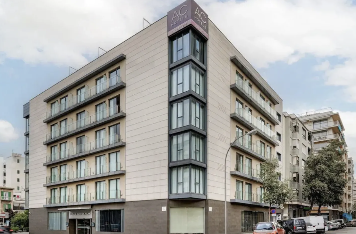 ATOM HOTELES SELLS AC CIUTAT DE PALMA HOTEL FOR €19M