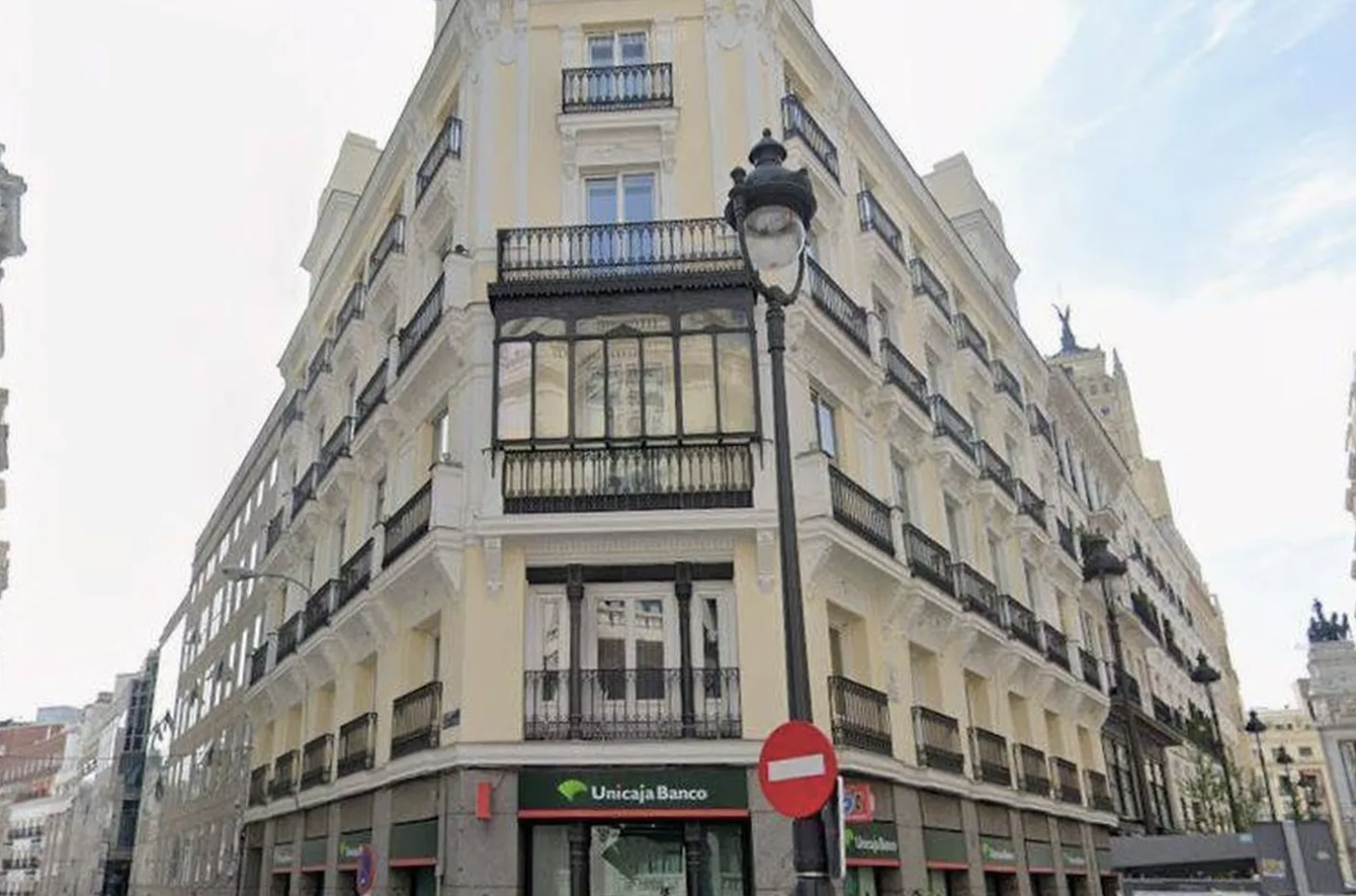 AVELLANAR BUYS THE CAJA RONDA HQ'S IN MADRID