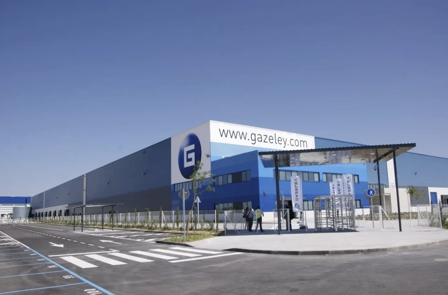 BLACKSTONE SELLS LOGISTICS PORTFOLIO TO CAPITALAND FOR €124M