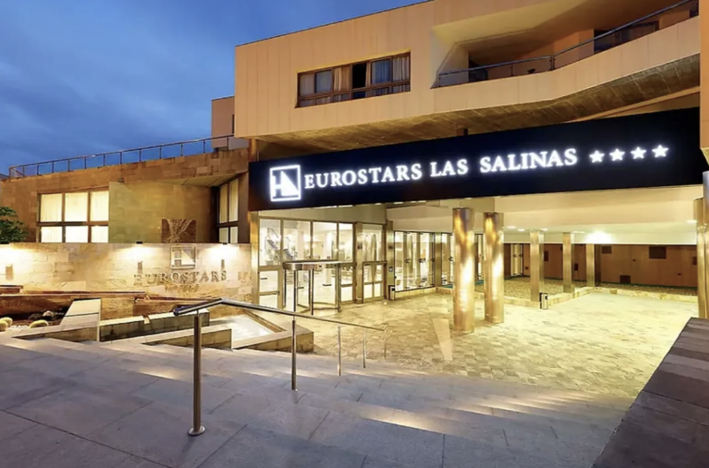 NATIXIS BUYS THE EUROSTARS LAS SALINAS HOTEL IN FUERTEVENTURA