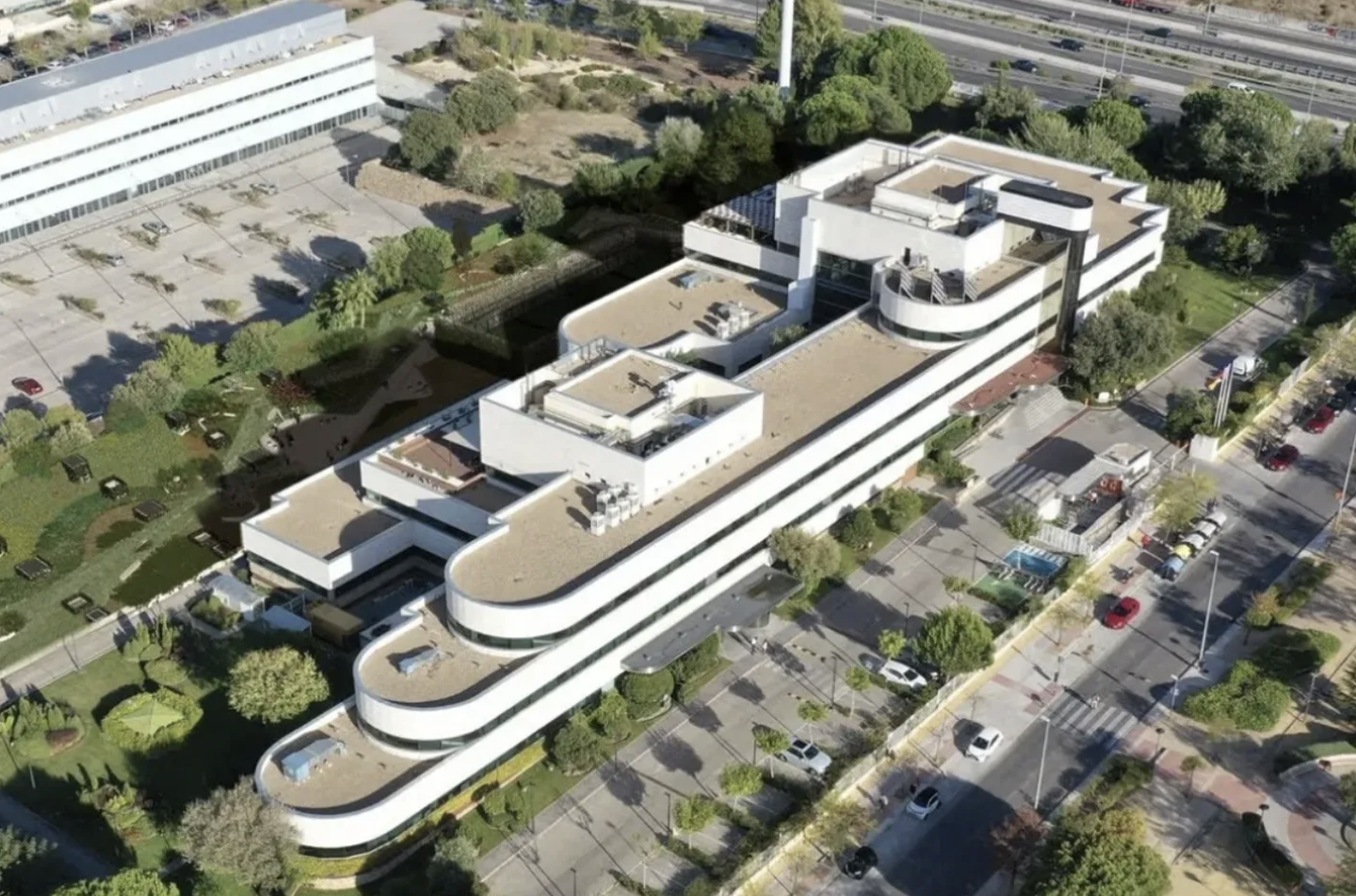 ROYAL METROPOLITAN ACQUIRES THE ELCANO BUILDING FROM BARINGS