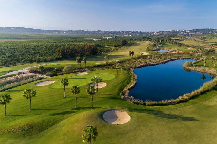 Kronos Homes sells Amendoeira Golf Resort in Algarve