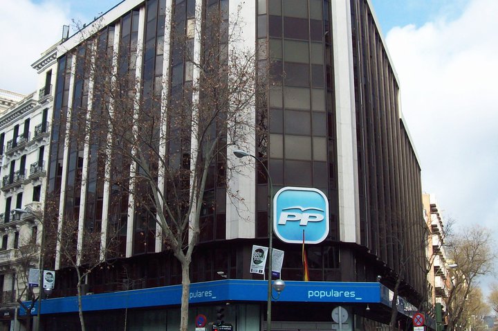 PP lowers the price of its headquarters for sale in Barcelona