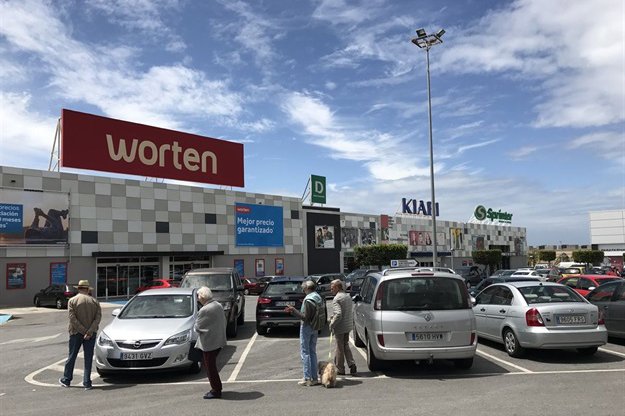Vukile Property buys 9 retail parks for €193M