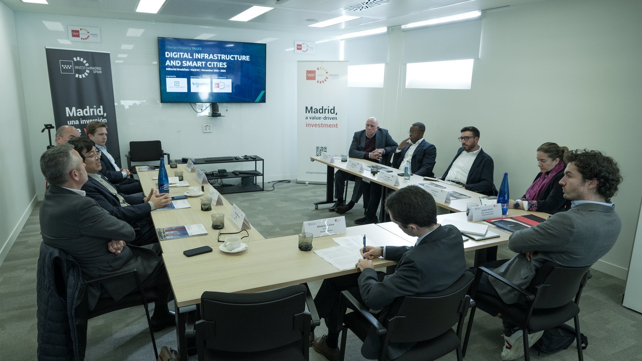 DIGITAL INFRASTRUCTURE AND SMART CITIES - MADRID 2025.