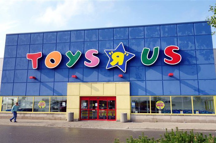 Declared the insolvency proceedings of Toys'R'Us Iberia Real Estate