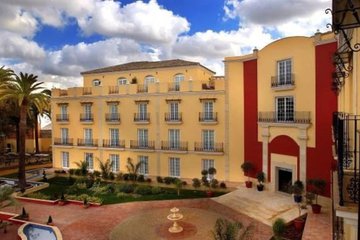 Thor Spain acquires Palmera Plaza hotel to convert it into a senior residence