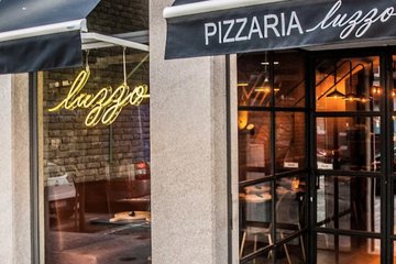 Luzzo Pizzaria shop in Porto sold for €1M