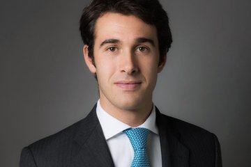 Living rise: driven by predictability of cash flows