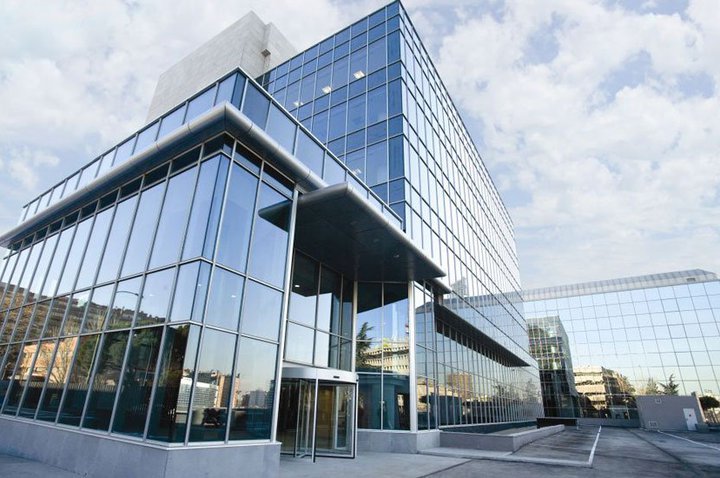 Mutualidad de la Abogacía purchases a commercial building in Madrid