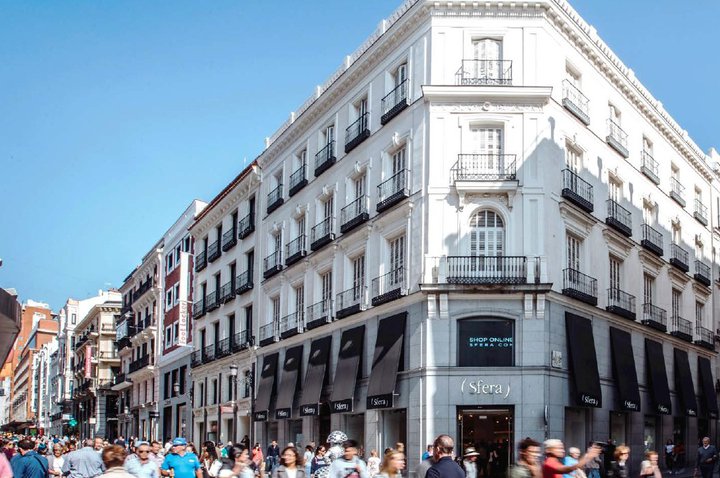 The Revilla family buys the Chanel store on Madrid's golden mile - Iberian  Property