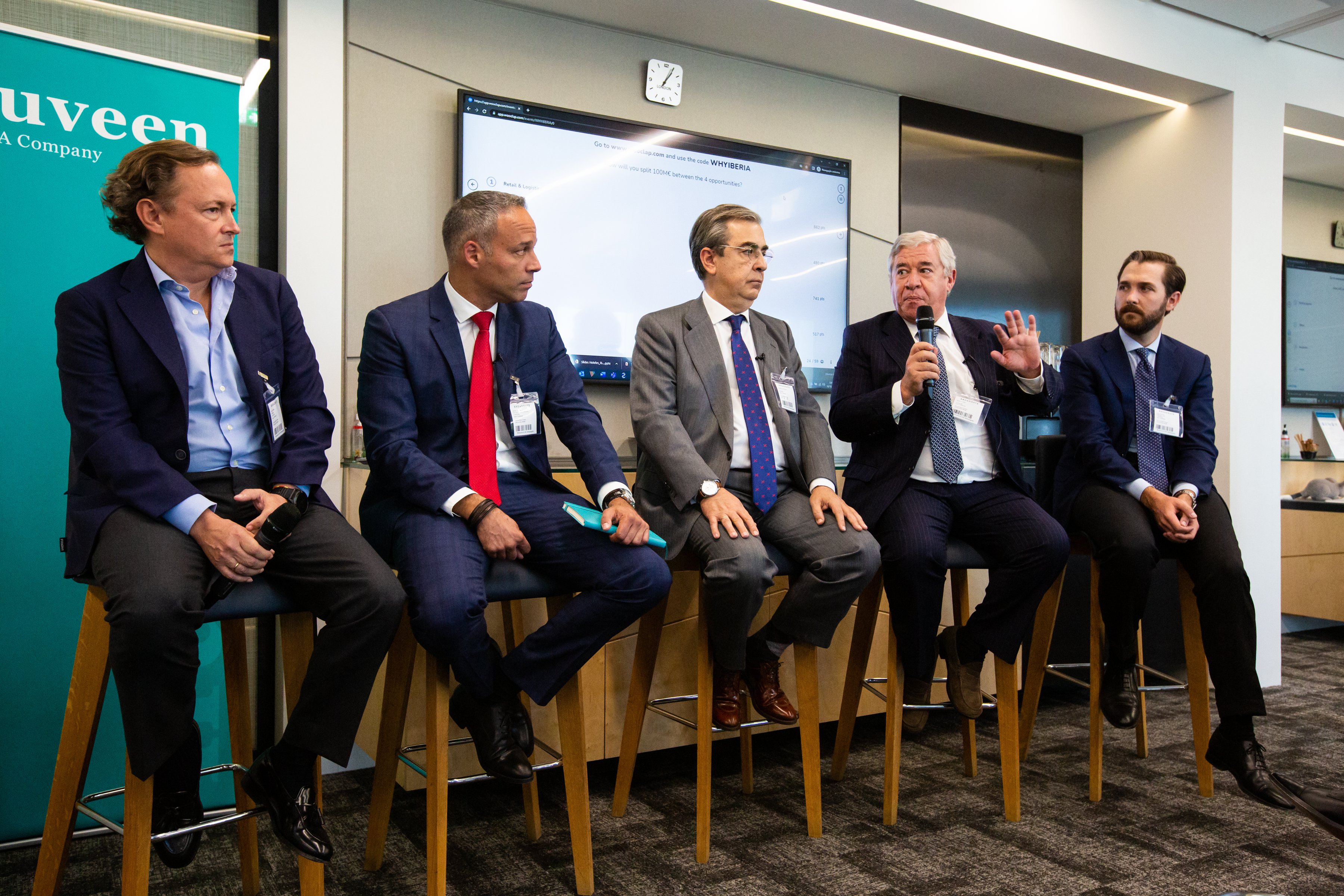 From left to right: Javier Mallo, Javier Martin, Luis Roca de Togores, Pedro Coelho, Jorge Pereda