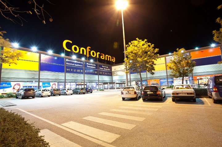 IBERIA COOP BUYS 2 RETAIL ASSETS IN PORTUGAL