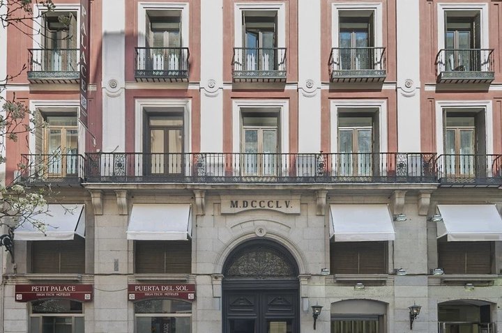 Generali acquires a commercial building in the centre of Madrid