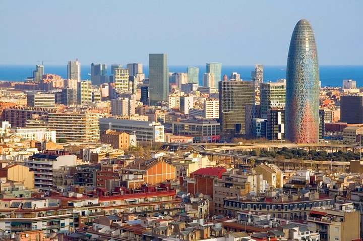 Real estate investment in Catalonia falls by 17% in 2017