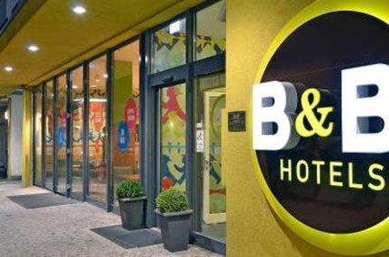Goldman Sachs considers buying B&B Hotels
