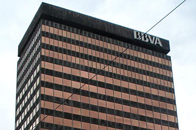 BBVA wants to generate 100M with the sale of its tower in Bilbao 
