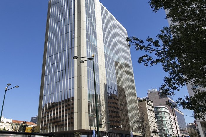 Colonial closes 2019 with a record profit of €827M