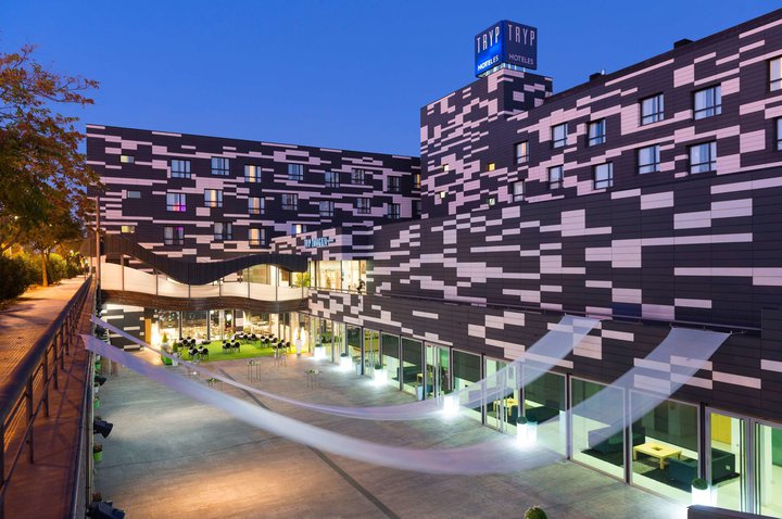 Fagra buys hotel Tryp Zaragoza