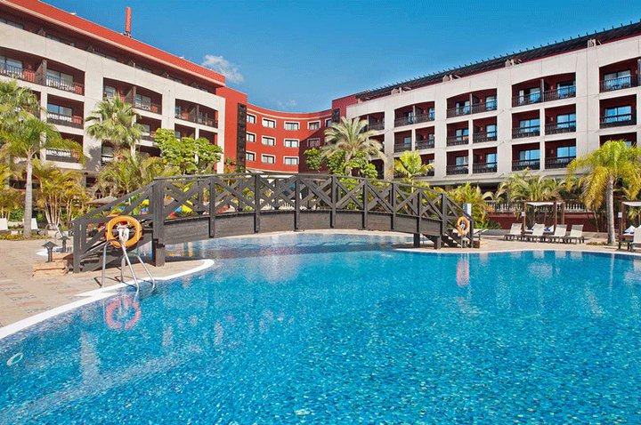 Hispania purchases to Barceló group 24% of its subsidiary BAY