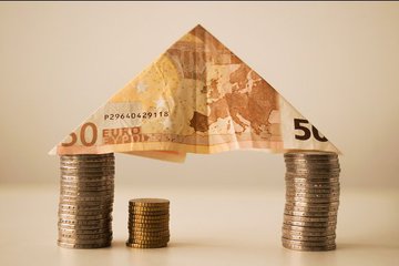 Portuguese real estate funds managed €8M less in October