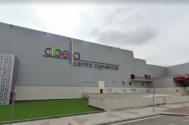 Investors show interest in shopping centre Abella