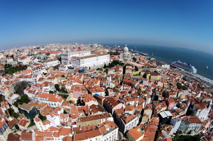 ISRAELI FUND MDSR LOOKS TO PORTUGAL