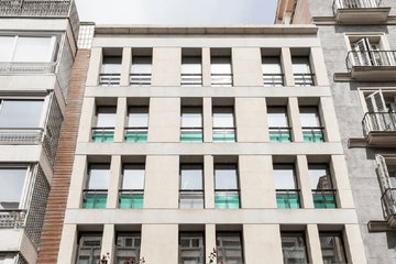 Mazabi puts office building for sale in Madrid