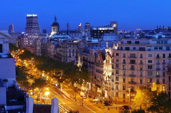 Prime streets in Madrid and Barcelona increase their take-up by 10%