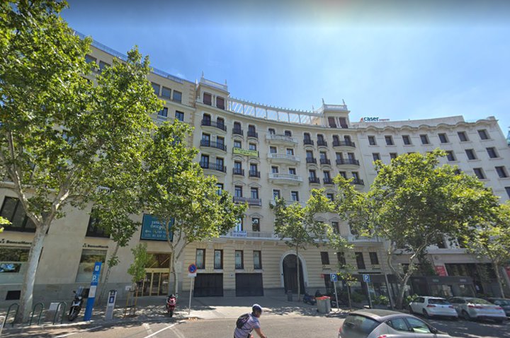 Luksic places prime office building for sale in Madrid