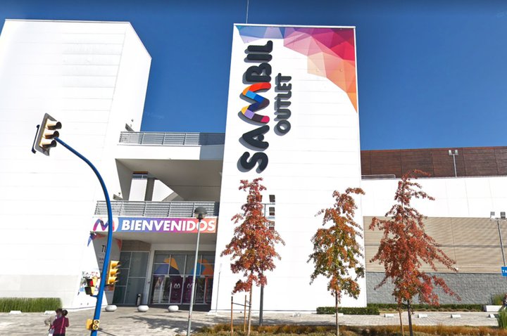 Sambil should invest more than €50M in the Spanish retail sector