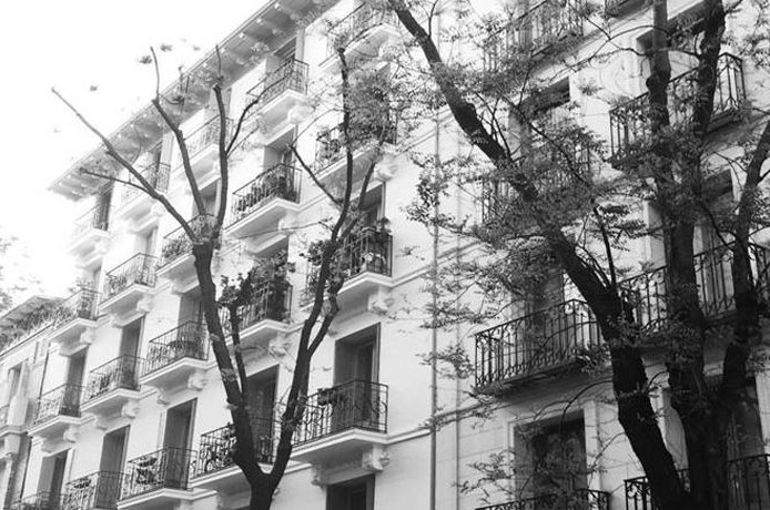 Grosvenor buys two residential buildings in Madrid