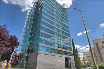 Lar España sells its Torre Spínola office property for €37million